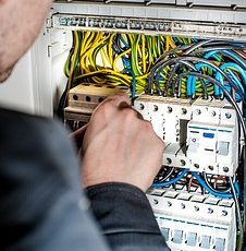 Instances In Which The Help Of An Electrician Is Essential